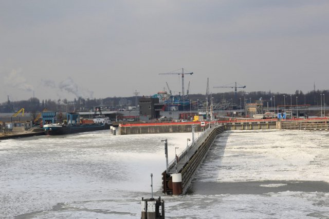 Jsbestrijding Sluiscomplex Schellingwoude