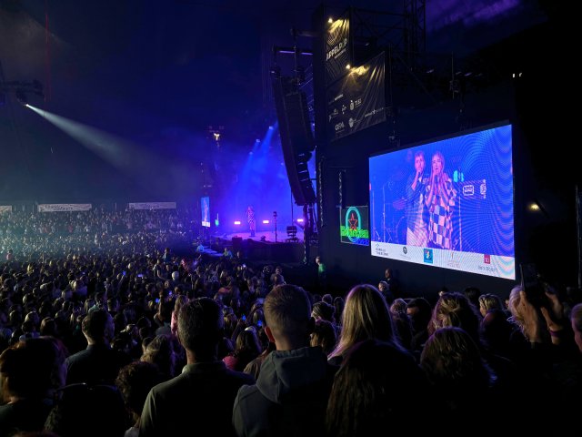 Suzan en Freek bij Appelpop 2024