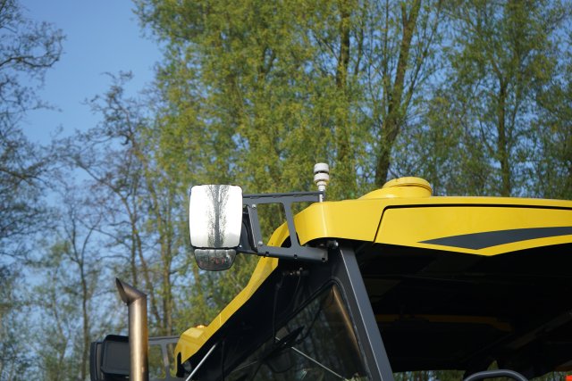 Gps-gestuurd asfalteren Heukelum april 2026