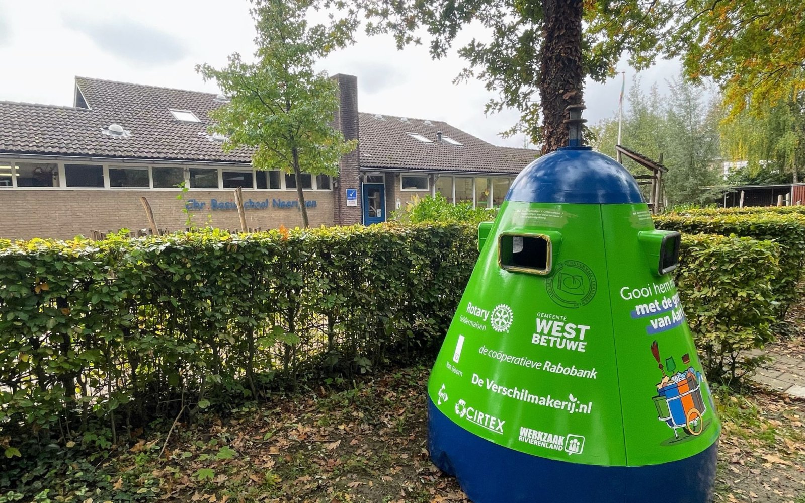 Afvalcontainers hergebruikt in lesprogramma