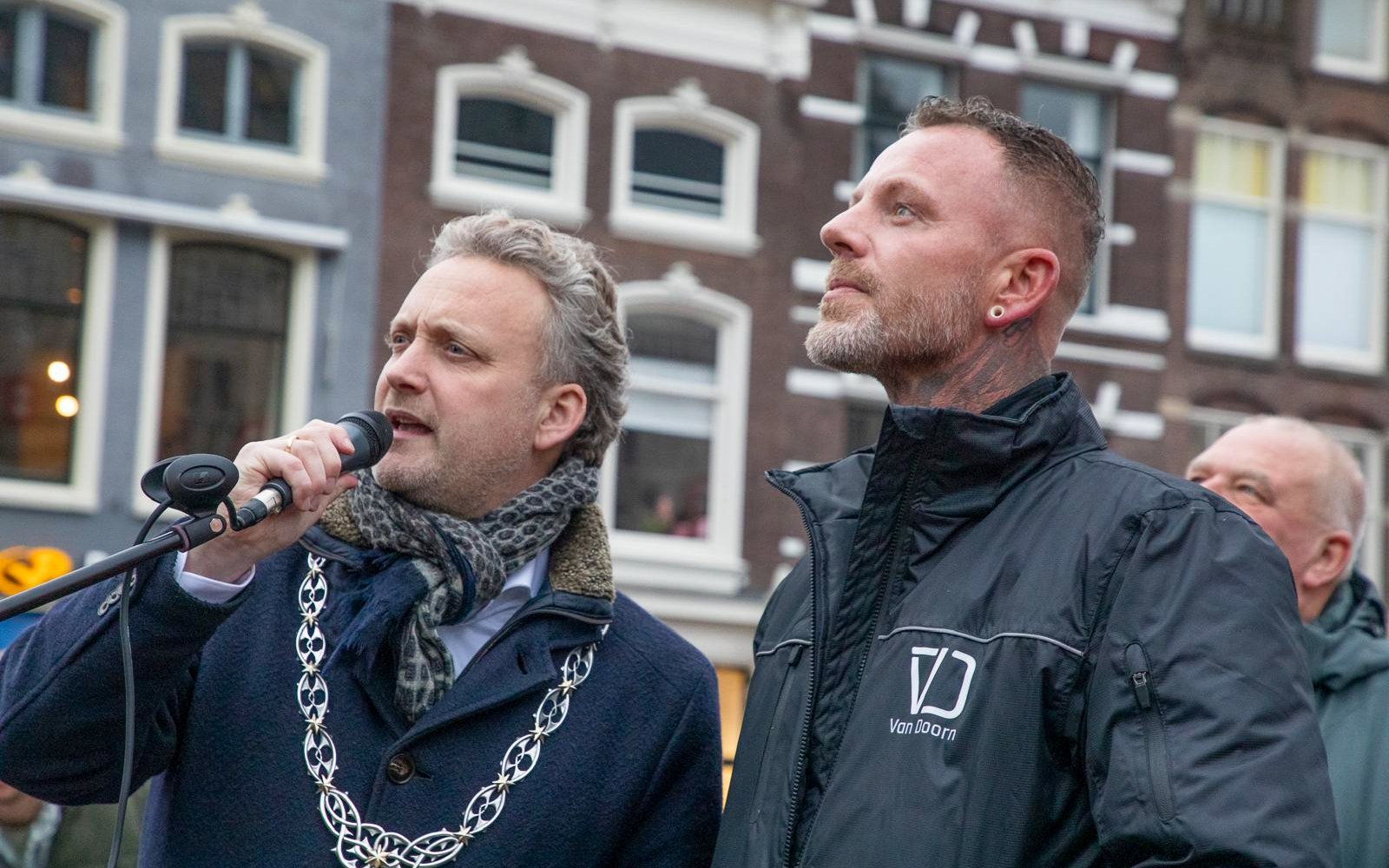 Burgemeester Pieter Verhoeve en Uitvoerder Peter Ernst