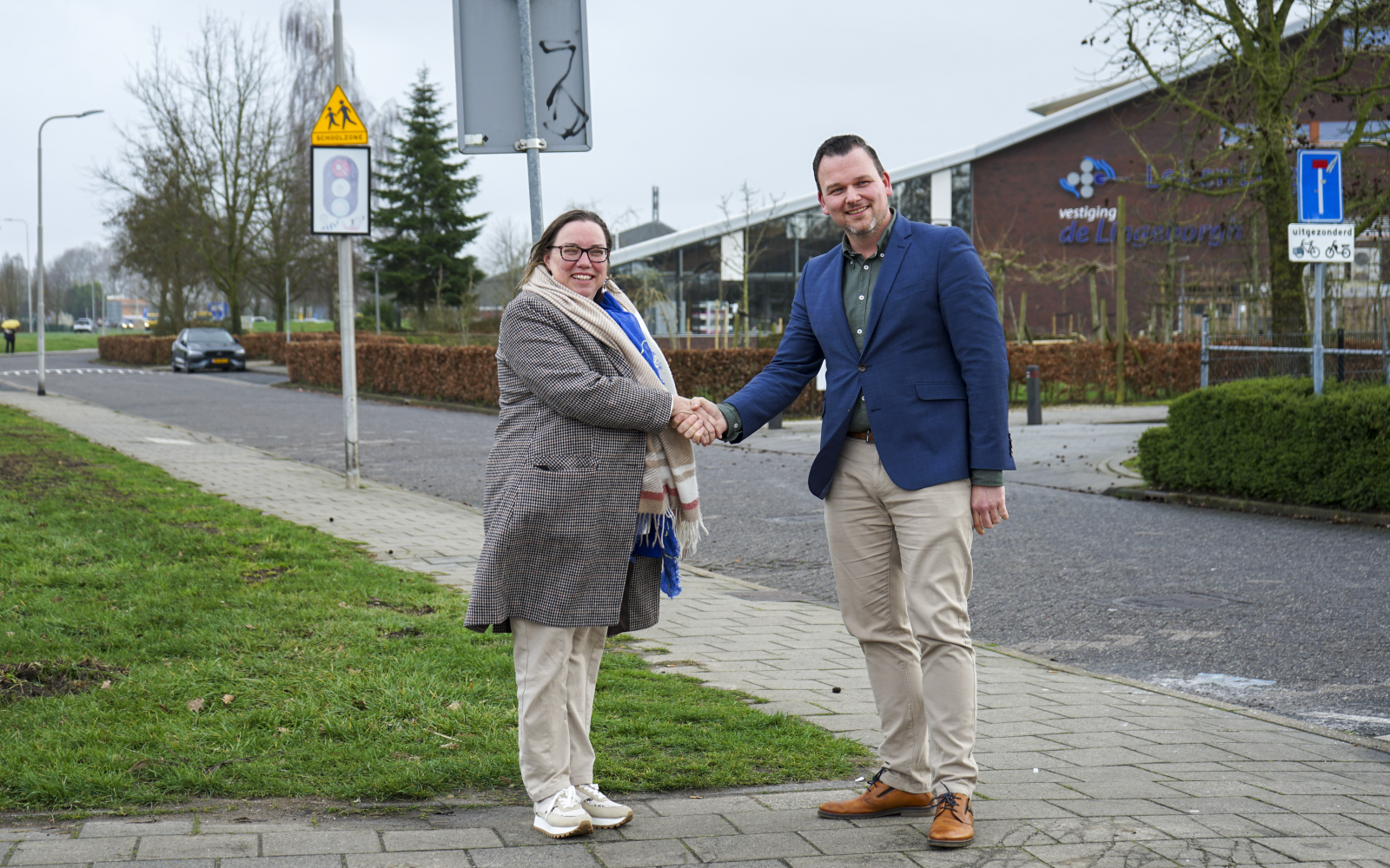 Herinrichting rotonde n327 laageinde geldermalsen